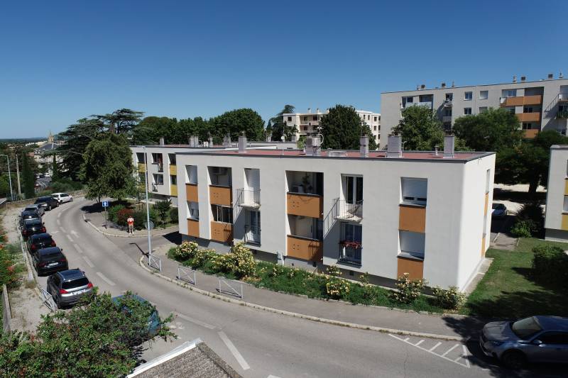 Que choisir entre isolation par l'intérieur ou isolation par l'extérieur ?