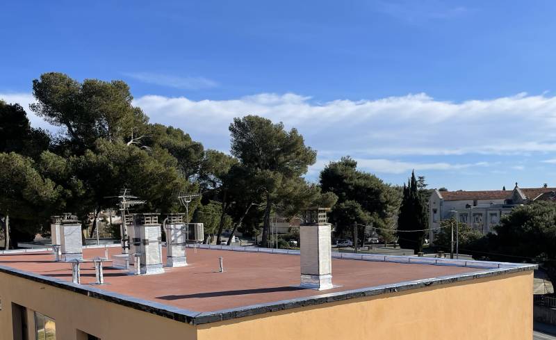 Membrane bitumineuse : Solution d'étanchéité pour toitures plates à Rodilhan (30)