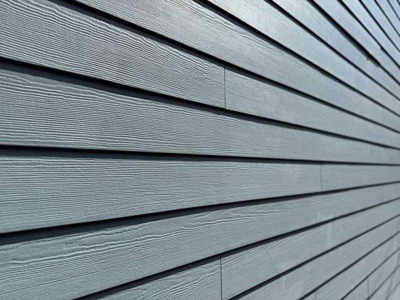 Bardage métallique imitation bois